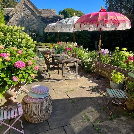 Pytts House Boutique Bed & Breakfast Burford Bagian luar foto