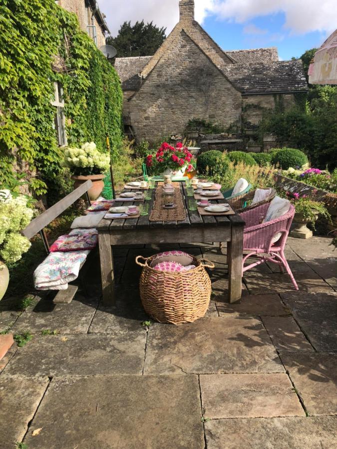 Pytts House Boutique Bed & Breakfast Burford Bagian luar foto