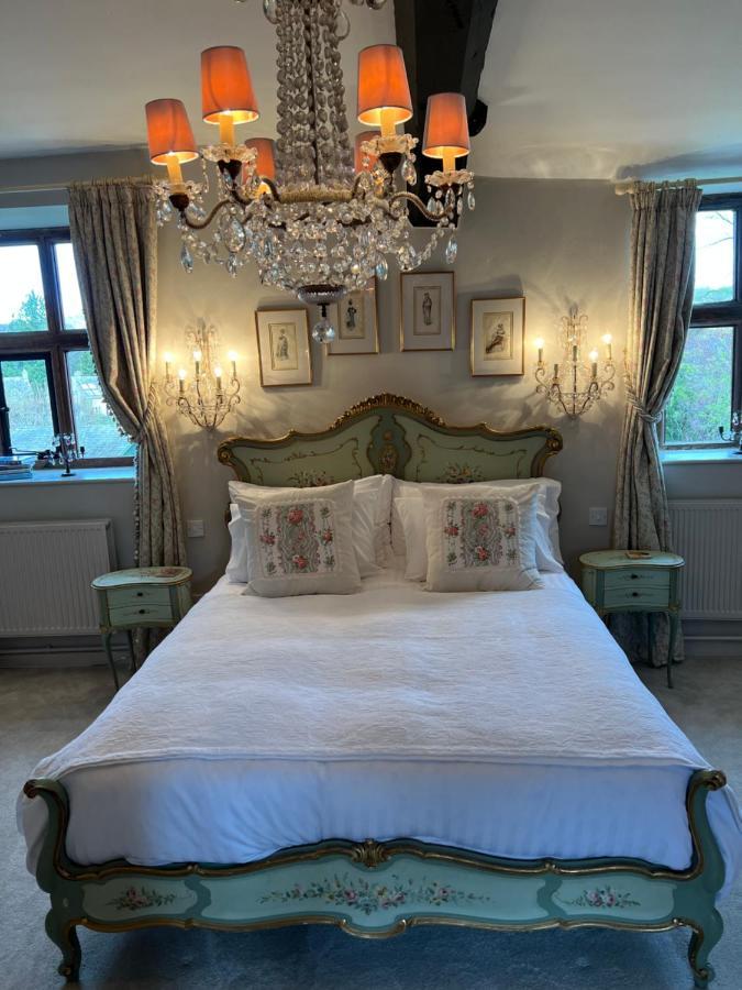 Pytts House Boutique Bed & Breakfast Burford Bagian luar foto